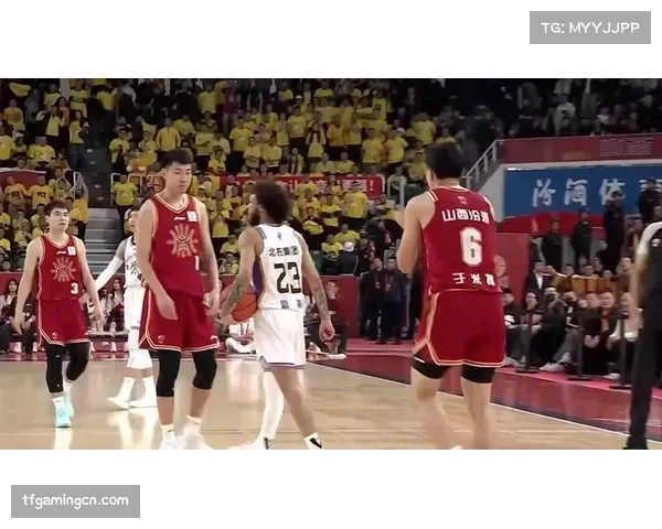 豪斯防守端积极拼抢2.5次抢断 北控队全场紧逼战术执行效果提升